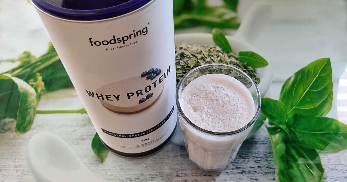 Bild zeigt das Foodspring Whey Protein